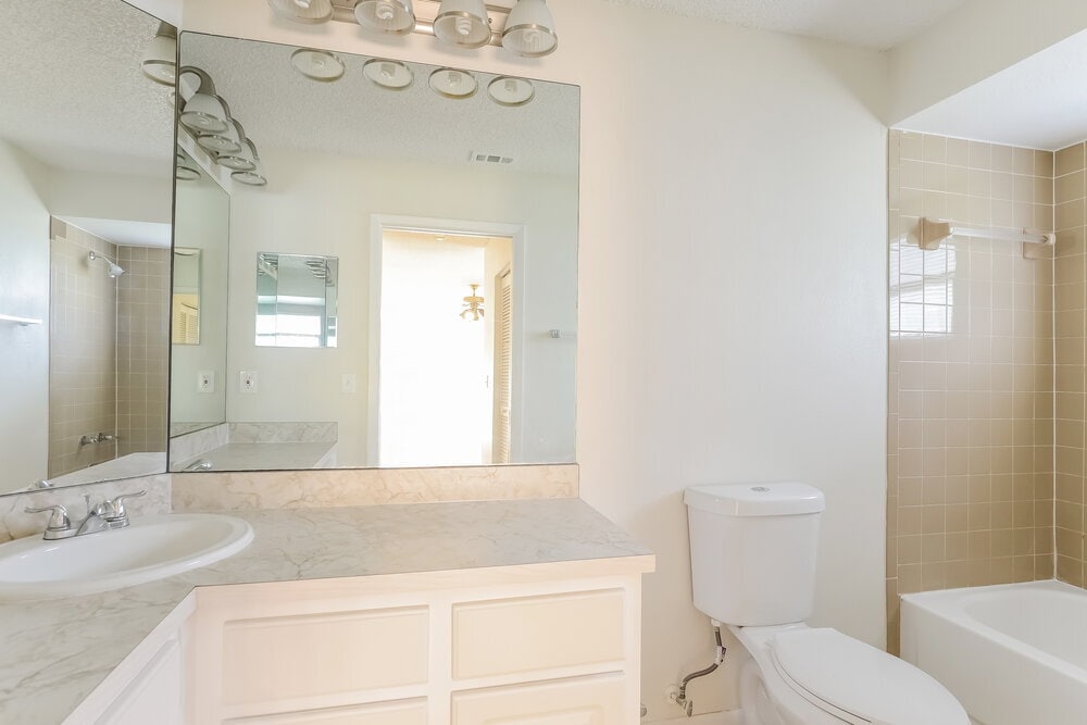 Building Photo - 7130 Arbor View Ln