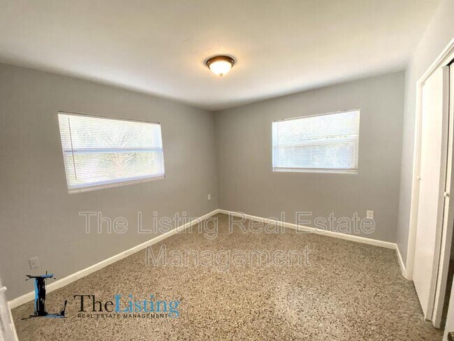 Building Photo - 87 Griggs Ave
