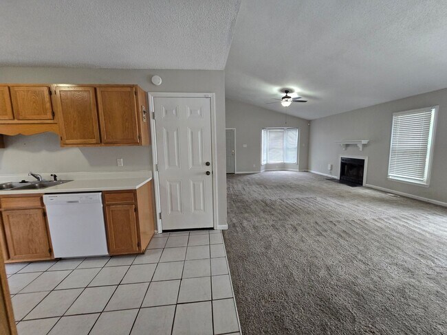 Building Photo - 6338 Rhemish Dr
