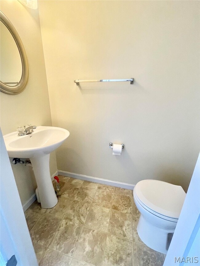 Building Photo - 4057 Gentry Ln