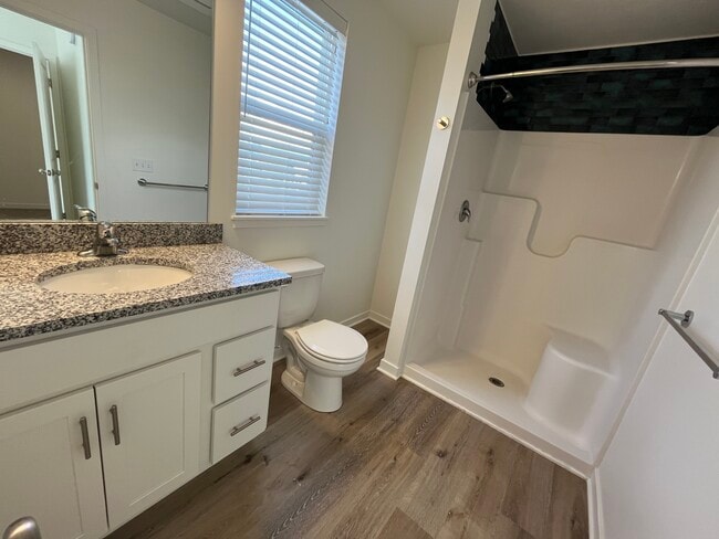 Building Photo - 11295 Sessions Dr NW
