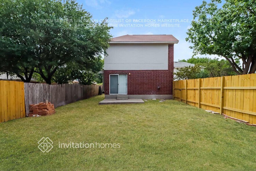 Building Photo - 1707 Winners Ribbon Cir