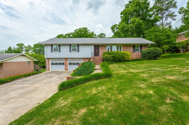 Building Photo - Beautiful East Brainerd Homes