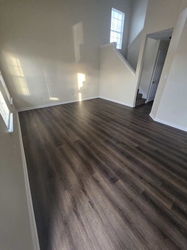 Building Photo - 4819 May Ridge Ln