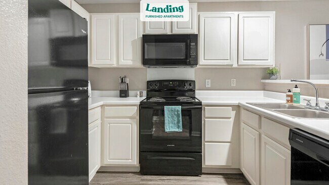 Building Photo - 3400 Pelican Pointe Dr