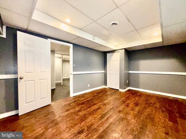 Building Photo - 7635 Stoney Creek Dr