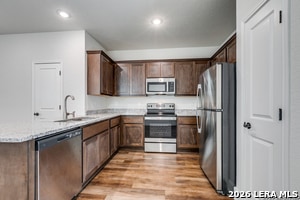 Building Photo - 10314 Lynwood Vlg