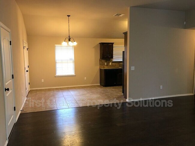 Building Photo - 19816 Serenade Way