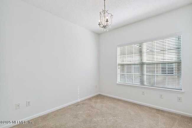Building Photo - 7202 Deerfoot Cir