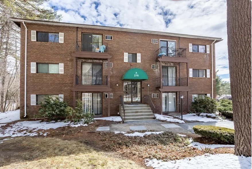 Building Photo - 276 Codman Hill Rd