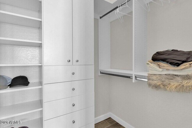 Building Photo - 4449 E Fountain St