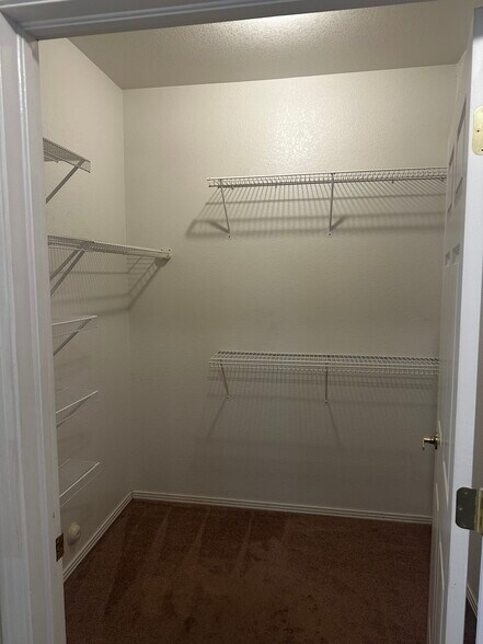 Master Closet - 3002 West Elizabeth Street