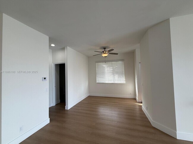 Building Photo - 4249 Magnolia Ridge Dr