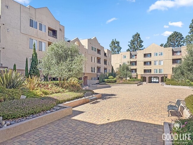 Building Photo - Charming 1-Bed/1-Bath in San Diego Featuri...