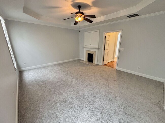 Building Photo - Gorgeous Home in Mableton