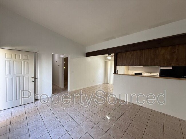Building Photo - 700 McCoy Ct