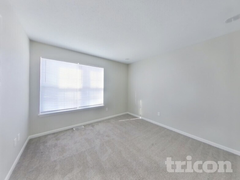 Building Photo - 4669 Driftwood Ln