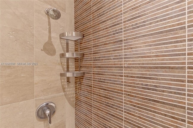 Building Photo - 7333 NW 108th Ct