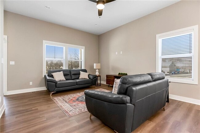 Building Photo - 11010 W 55th Ter