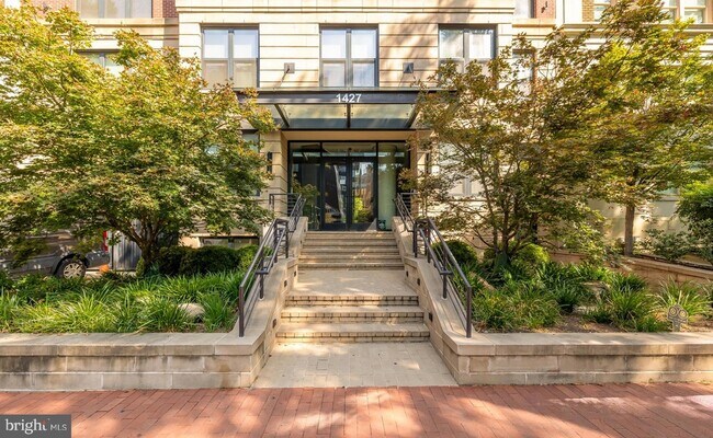 Building Photo - 1427 Rhode Island Ave NW