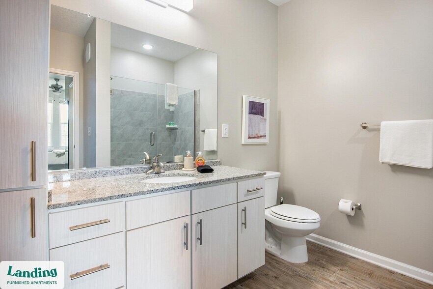 Building Photo - 2300 Tapestry Park Dr