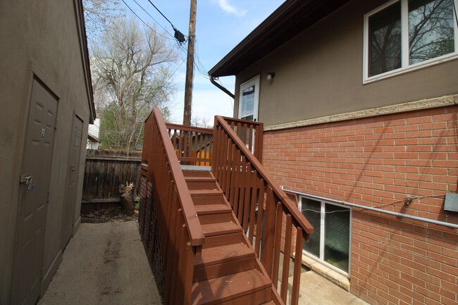 Building Photo - Great Condo near downtown Fort Collins