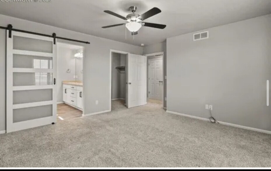 Building Photo - 7238 Fauna Glen Dr