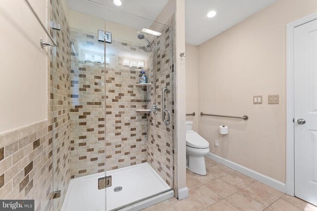 Building Photo - 8511 Beech Tree Rd