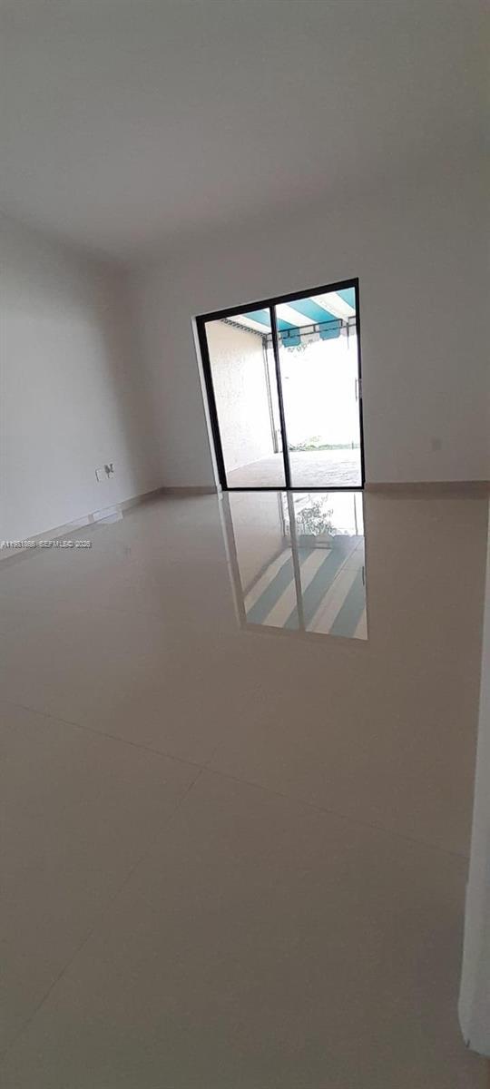 Building Photo - 14728 Balgowan Rd