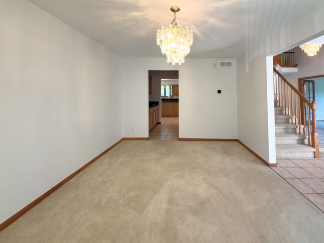 Building Photo - Exceptional Lease Offering in Novi Schools!