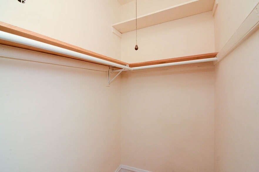 Building Photo - 1848 N Humboldt Blvd