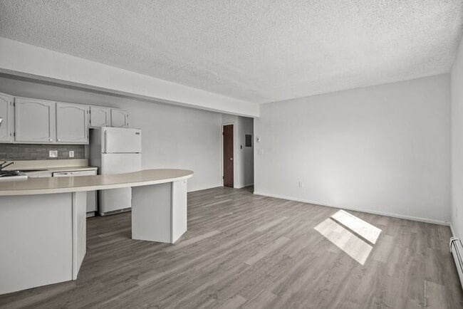 Building Photo - *50% off 1st month** Explore Our 1 Bedroom...