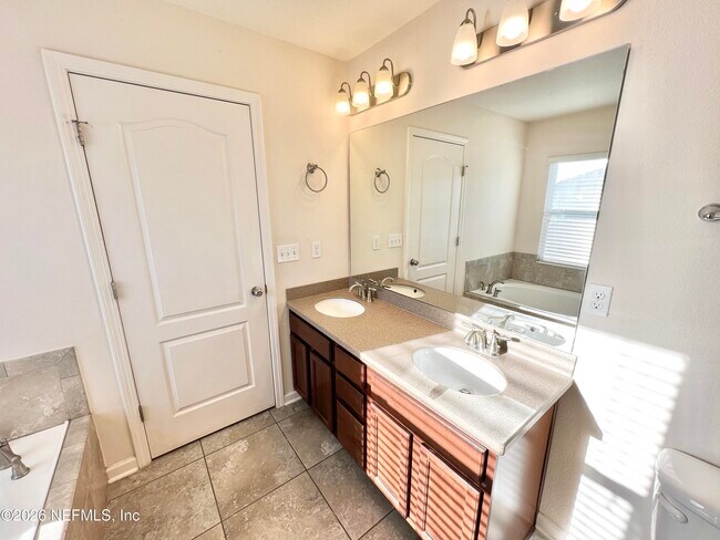 Building Photo - 9312 Zepher Lily Ln