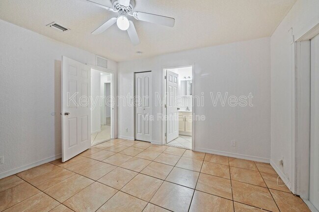 Building Photo - 14290 SW 287th St