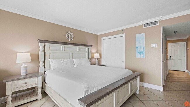 Building Photo - 769 Sundial Ct