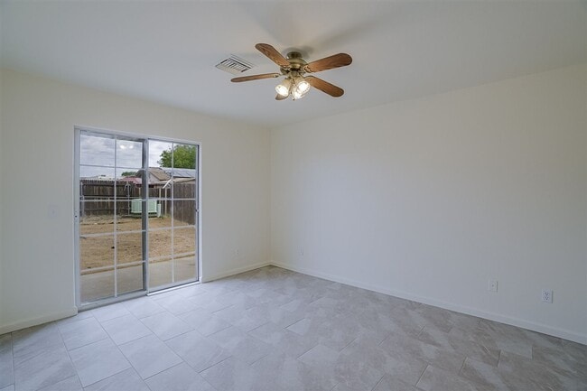 Building Photo - 7020 E Burro Ln