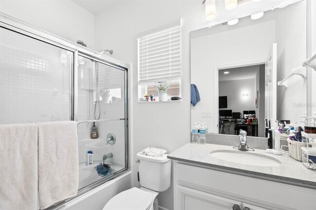 Building Photo - 6262 Goldcoast Ave