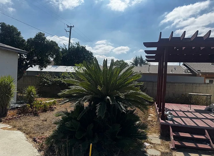 Building Photo - 4350 Filhurst Ave