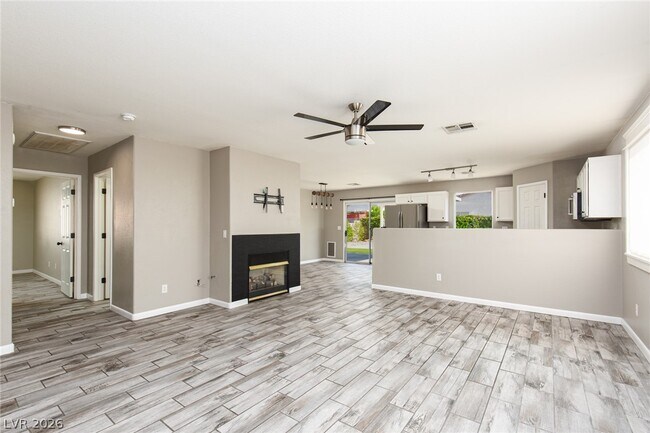 Building Photo - 4912 Peaceful Pond Ave
