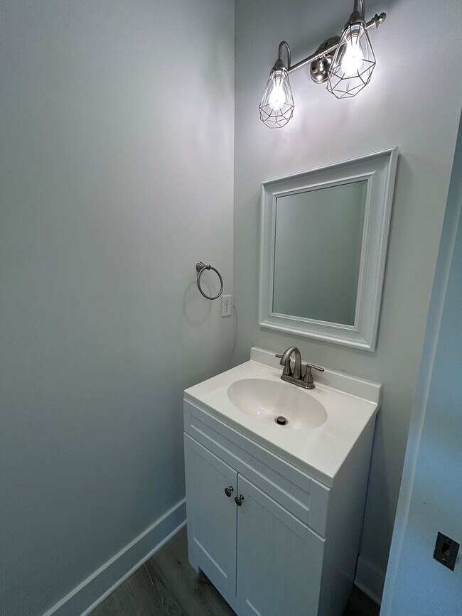 Building Photo - West AVL - 3/2 Contemporary Build Ready Now!