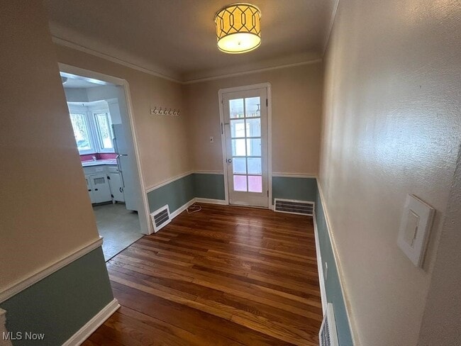 Building Photo - 4659 Anderson Rd