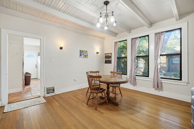 Building Photo - 2317 18th St