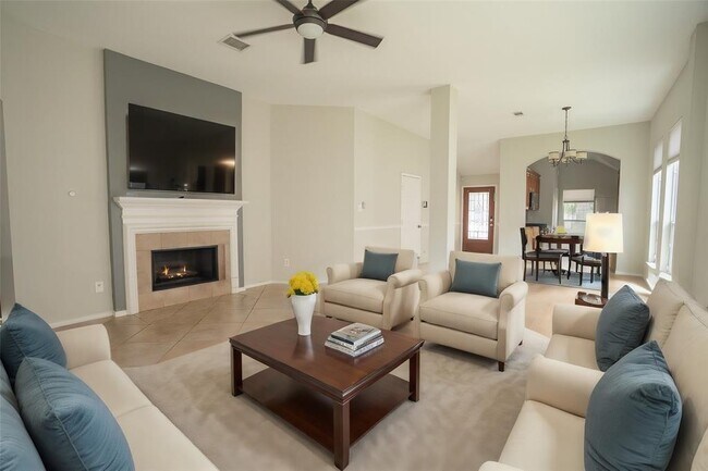Building Photo - 22114 Guston Hall Ln