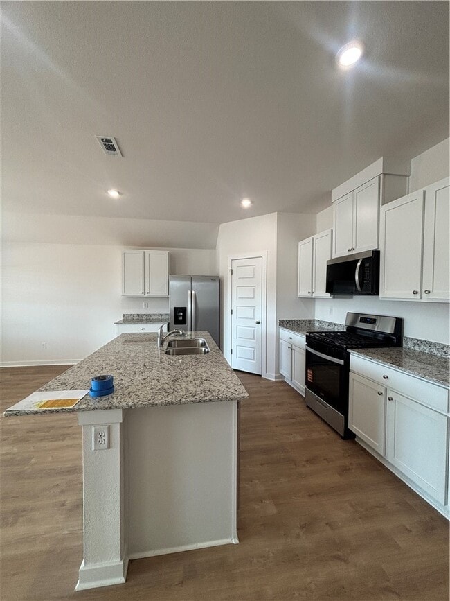 Building Photo - 3081 Amarillo Way