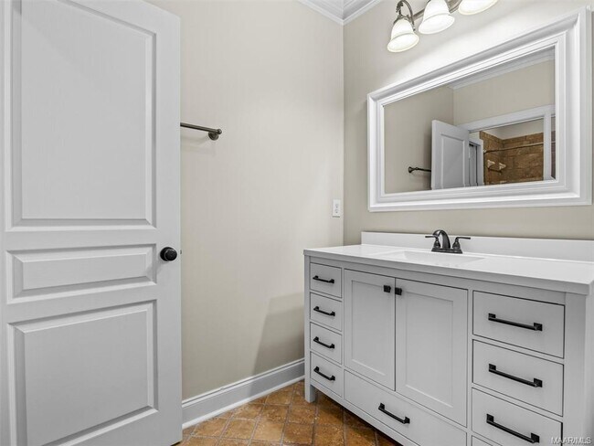 Building Photo - 3900 Turning Leaf Loop