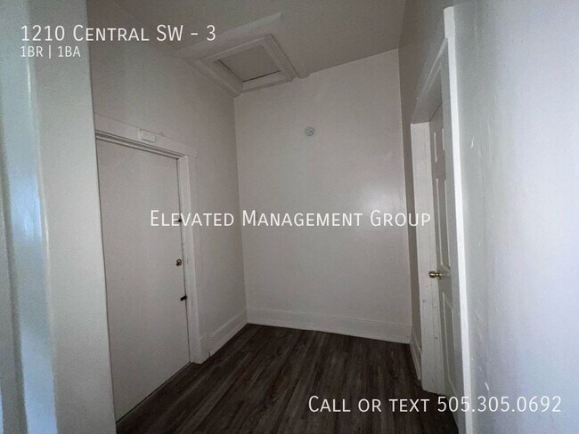 Building Photo - 1210 Central Ave SW