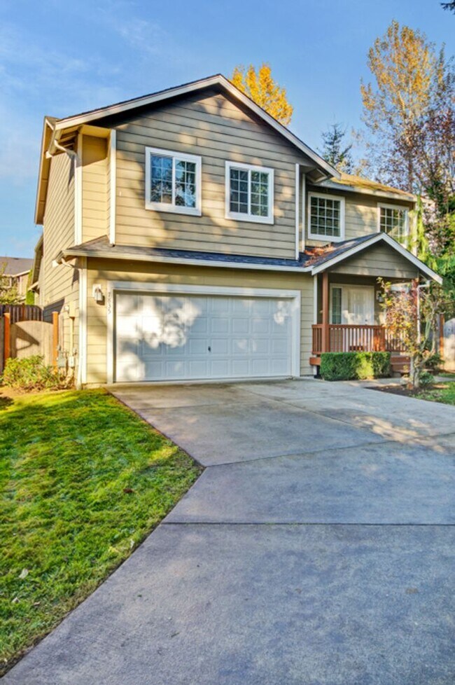 Building Photo - **$500 MOVE IN CREDIT if move in occurs pr...