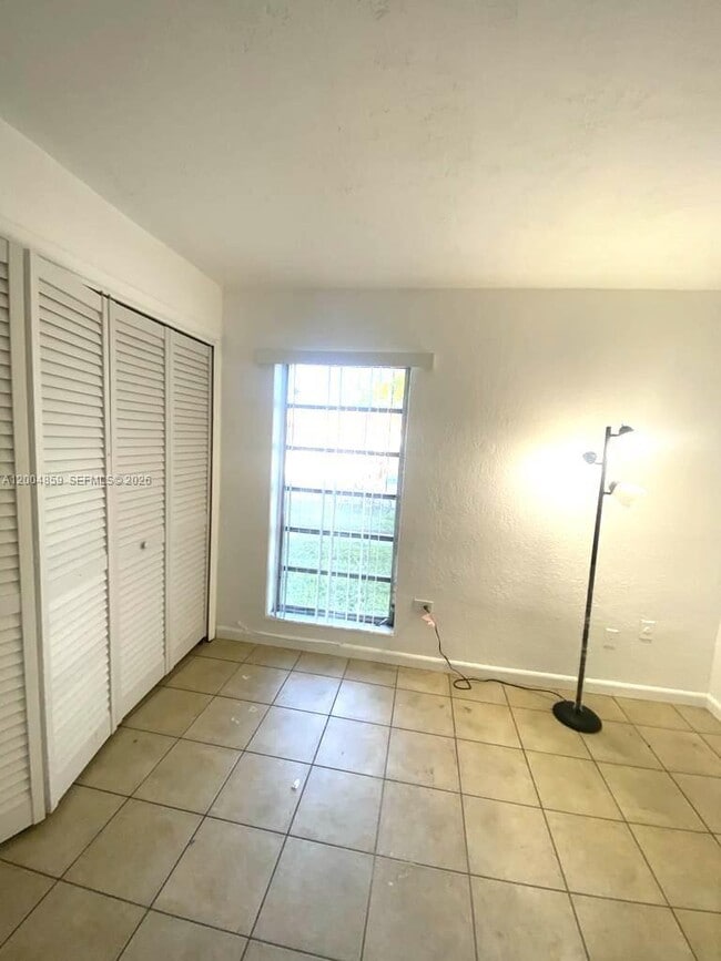 Building Photo - 7256 SW 94th Pl