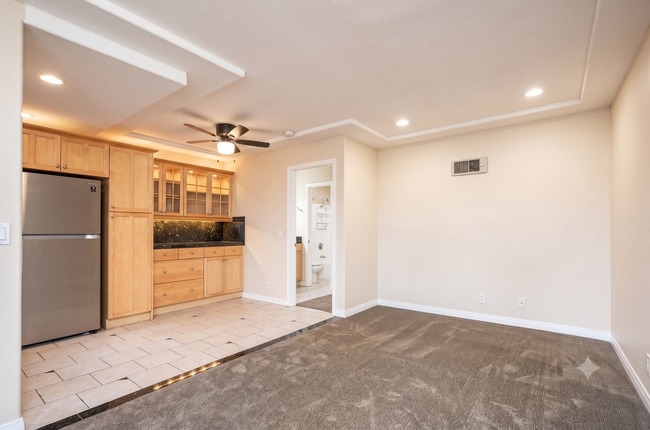Building Photo - 4150 34th St