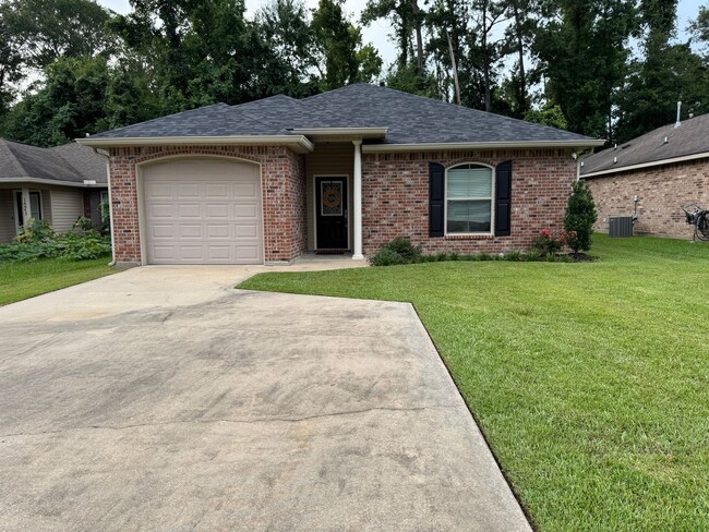 Primary Photo - 3BD2BA House for Lease in Ponchatoula - Ma...